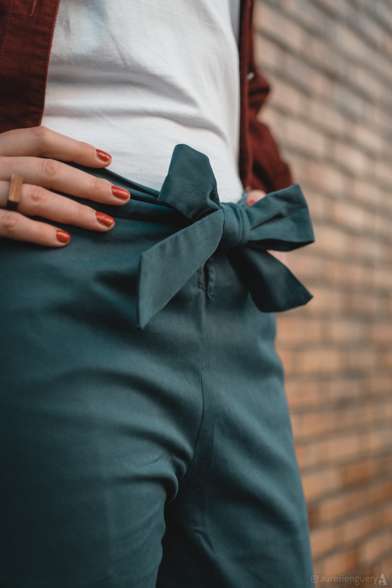Ondine X Kabanes = un nouveau look urban streetwear 100% mode écologique et mode éthique ! Kabanes, c'est la nouvelle boutique de mode responsable où trouver des vêtements biologiques et équitables, des accessoires éco-responsables et vegan... L'avenir de la mode est là ! J'ai composé un look boyish spécialement pour cette collaboration