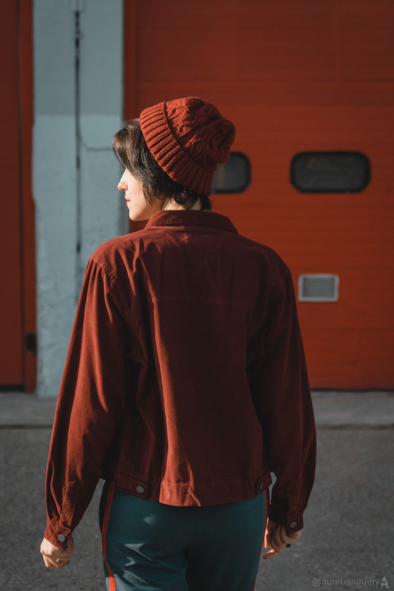 Ondine X Kabanes = un nouveau look urban streetwear 100% mode écologique et mode éthique ! Kabanes, c'est la nouvelle boutique de mode responsable où trouver des vêtements biologiques et équitables, des accessoires éco-responsables et vegan... L'avenir de la mode est là ! J'ai composé un look boyish spécialement pour cette collaboration