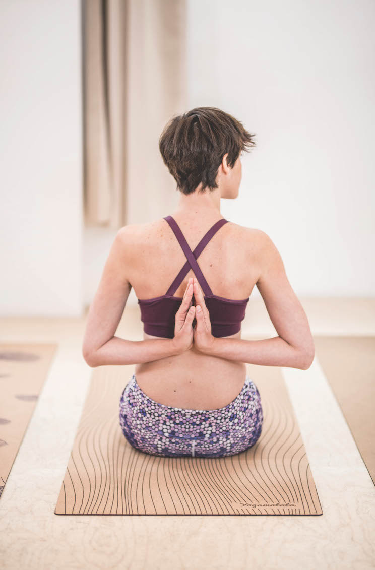 Yoga green : les plus belles marques de vêtements et de tapis de yoga écologiques et éthiques ! #yoga #yogafrance #franceyoga #tapisdeyoga #yogamour #modeéthique #onestpret #ilestencoretemps #developpementdurable